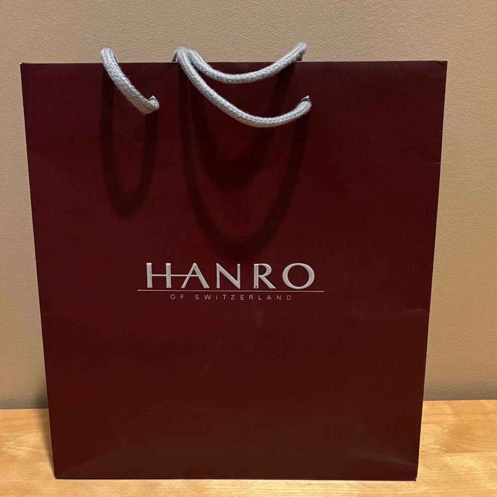 Hanro of Switzerland Black Lace V Neck Sheer Crop Camisole Top Bralette like new - Picture 12 of 12